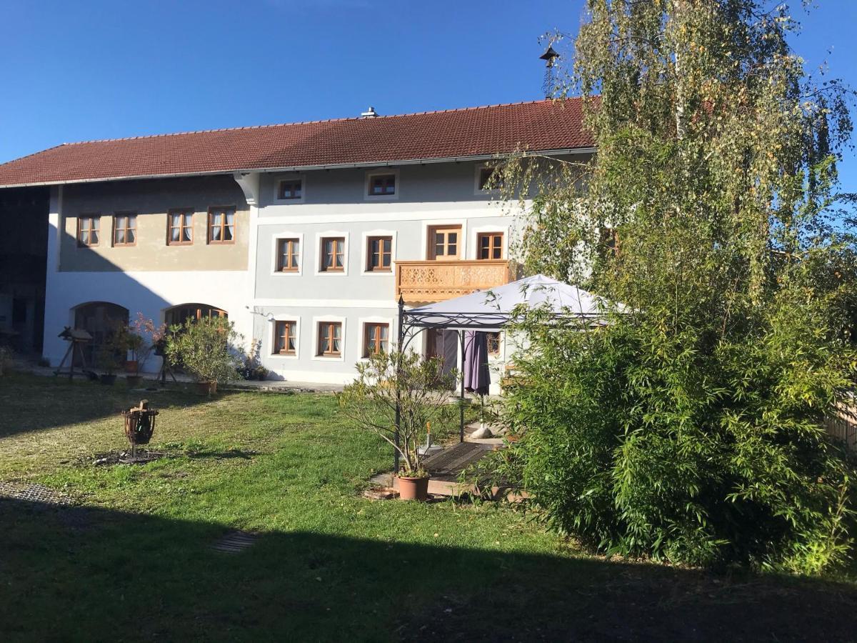 Pferdehof Dietzsch, Tittmoning Exteriör bild