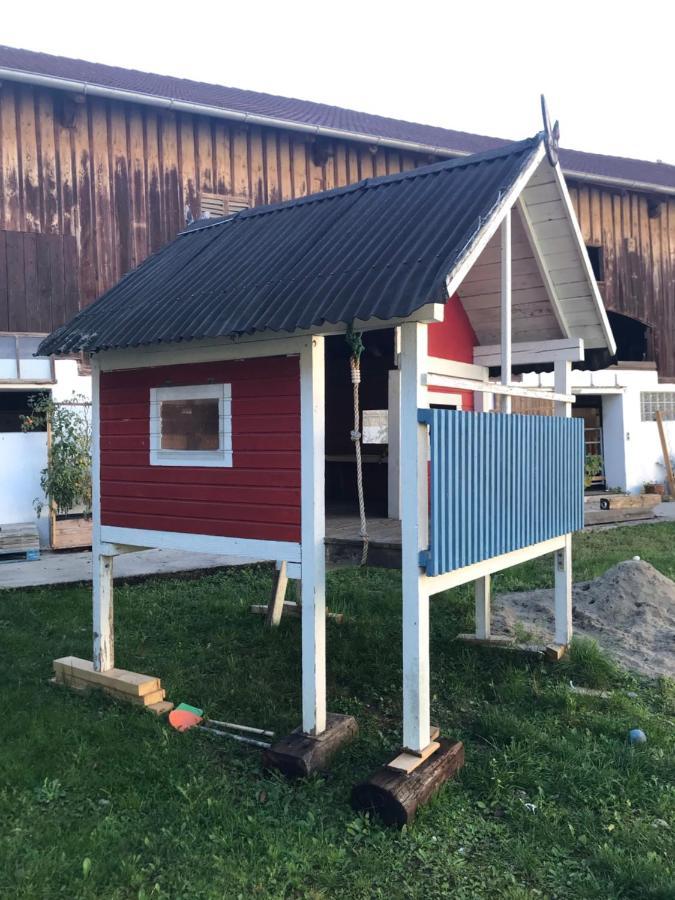 Pferdehof Dietzsch, Tittmoning Exteriör bild